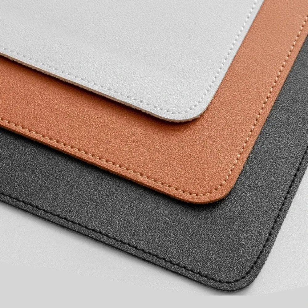 Leather Desk Pad - PUレザー製オフィスデスクパッド、柔らかい素材で大判、パソコンデスクマット、PUレザー製、滑り止め加工、ゲーマー向けマウスパッド、シンプルで快適。